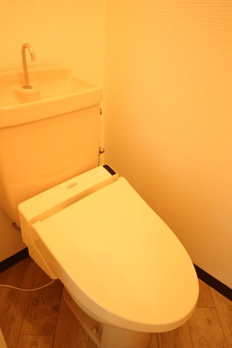 物件内観写真13　(トイレ)