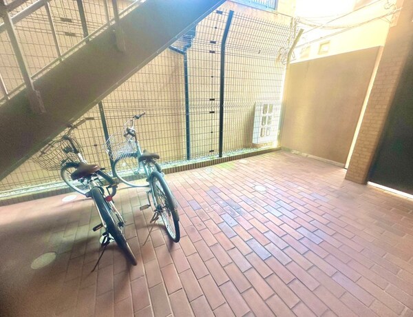 駐輪場