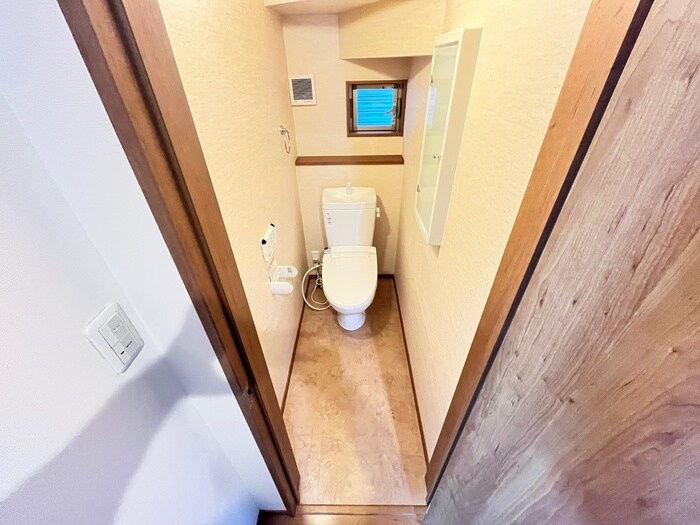物件内観写真15　(トイレ)