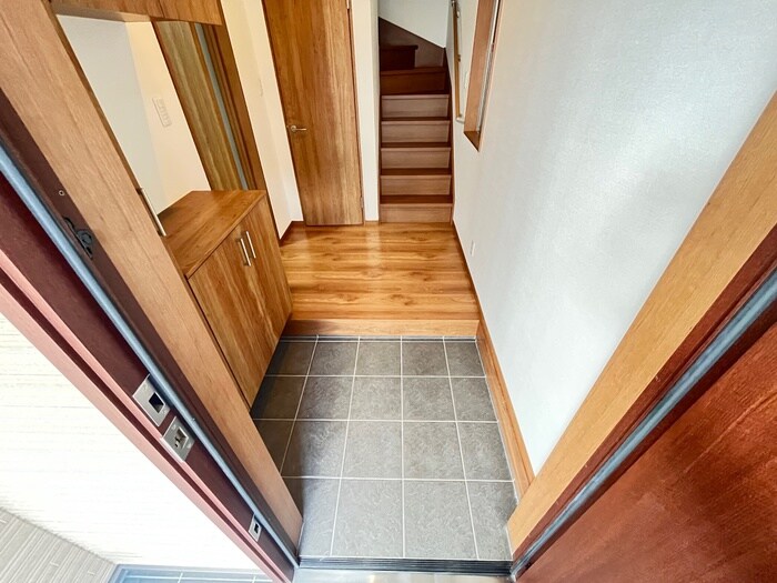 物件内観写真20　(玄関)