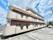 ラ-バン嵯峨の外観写真