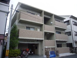 セントラルロ－ド五十鈴外観写真