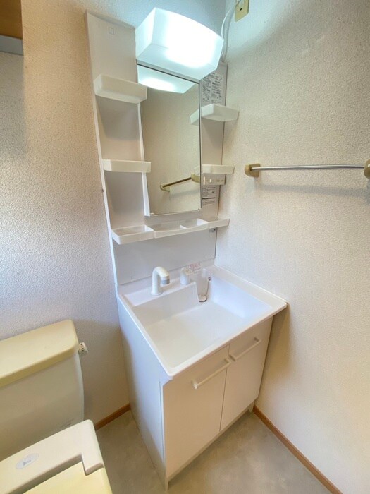 物件内観写真11　(洗面)