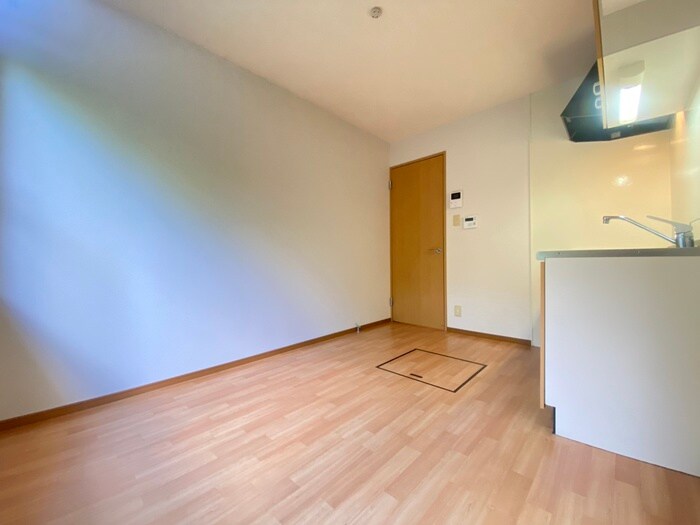 物件内観写真14　(居室)