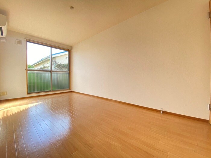 物件内観写真15　(居室)