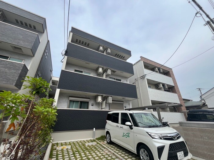 物件外観写真1　(外観写真)