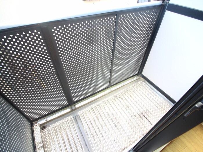 物件内観写真16　(ベランダ・バルコニー)