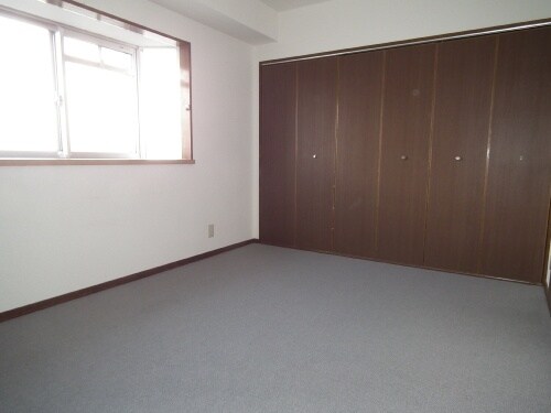 物件内観写真11　(居室)