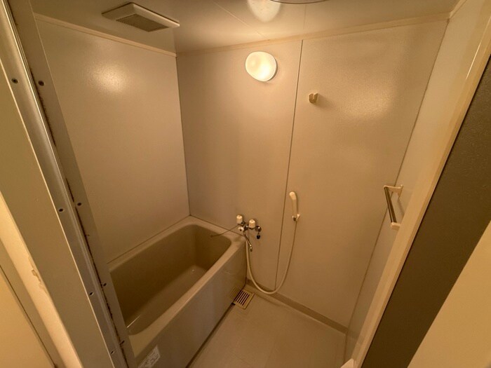 物件内観写真9　(バス／シャワールーム等)