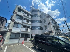 ラヴェイル京都外観写真