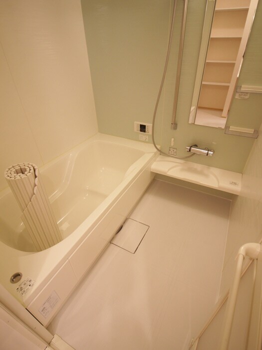 物件内観写真12　(バス／シャワールーム等)