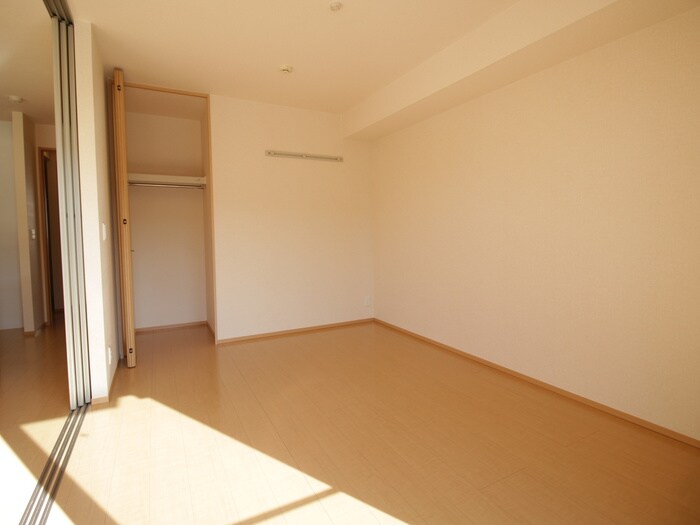 物件内観写真21　(居室)