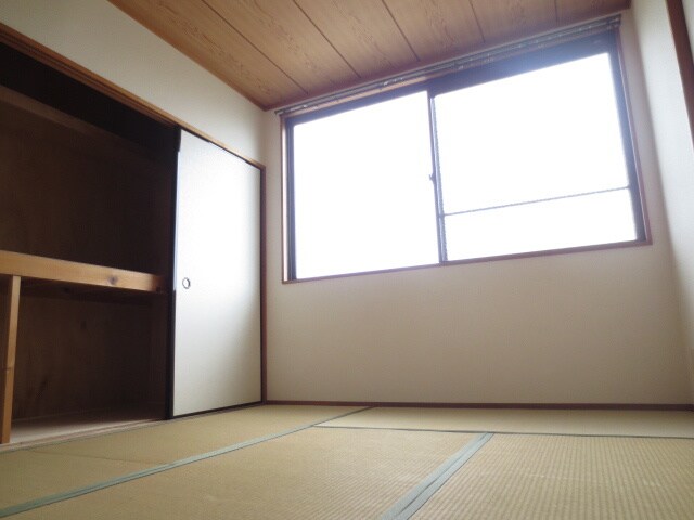 物件内観写真12　(居室)