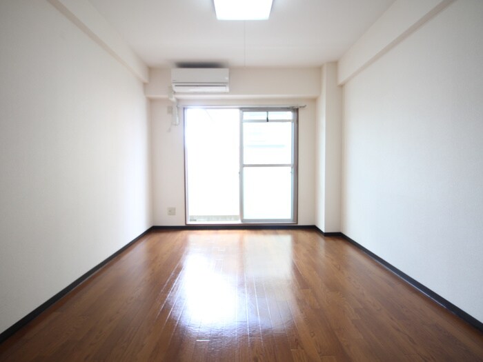 物件内観写真13　(居室)