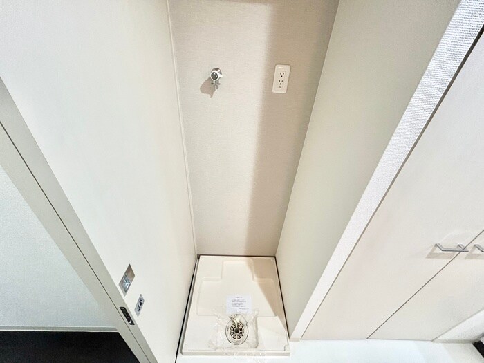 物件内観写真17　(洗濯機置場)