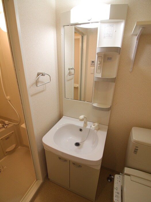 物件内観写真9　(洗面)