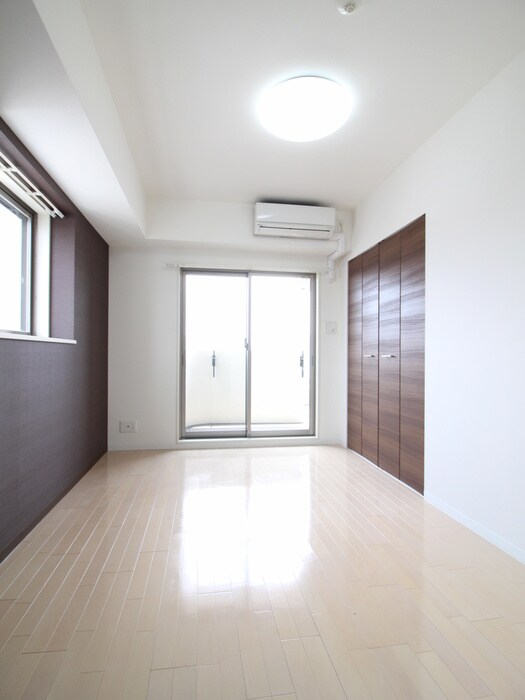 物件内観写真13　(居室)