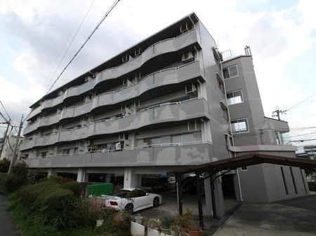 アム－ル外観写真