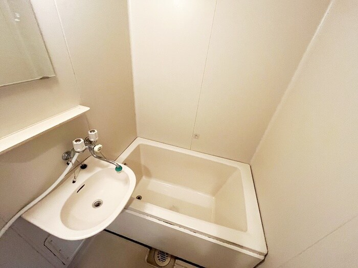 物件内観写真10　(バス／シャワールーム等)