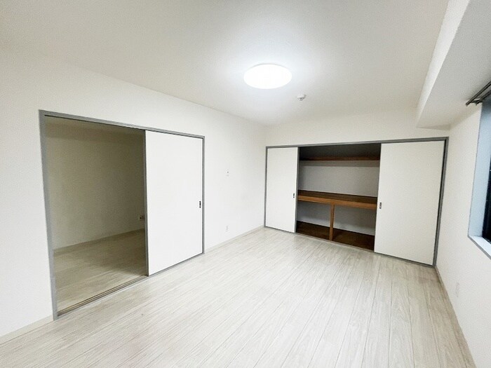 物件内観写真12　(居室)