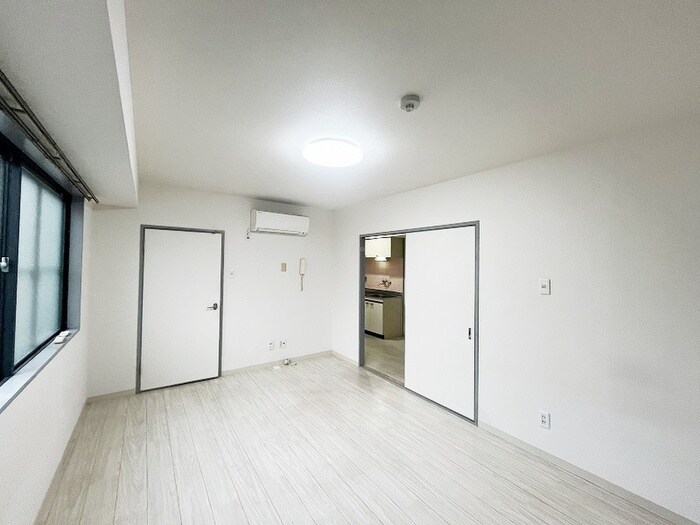 物件内観写真15　(居室)