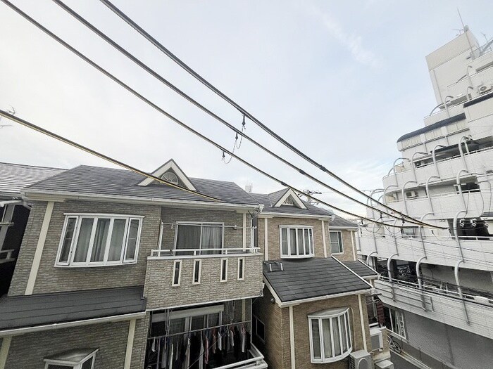 物件内観写真19　(室内からの展望)