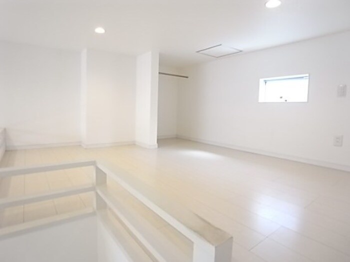 物件内観写真11　(ロフト)