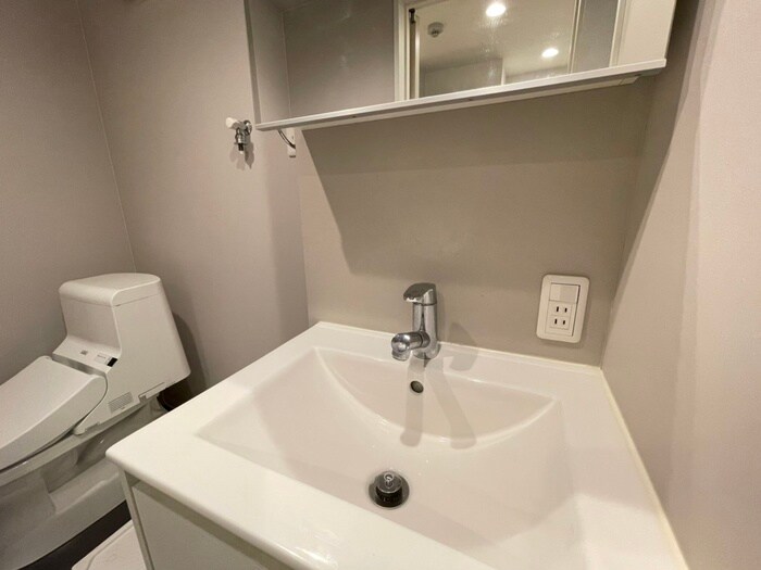 物件内観写真11　(洗面)