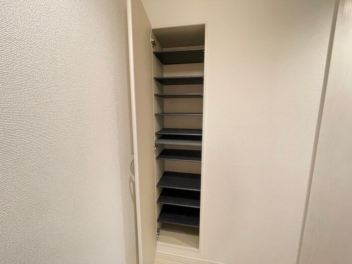 物件内観写真16　(靴箱)