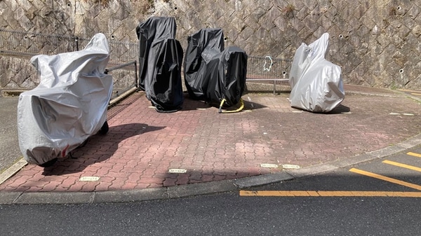 バイク置き場