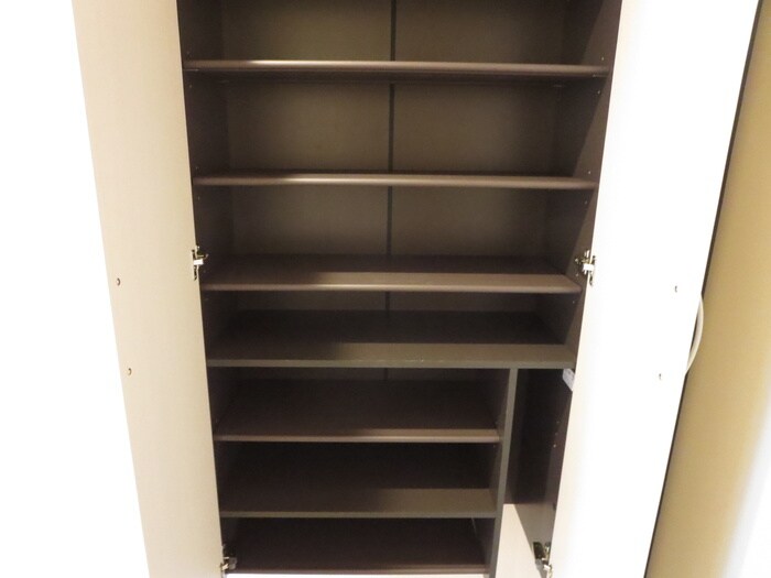 物件内観写真16　(靴箱)