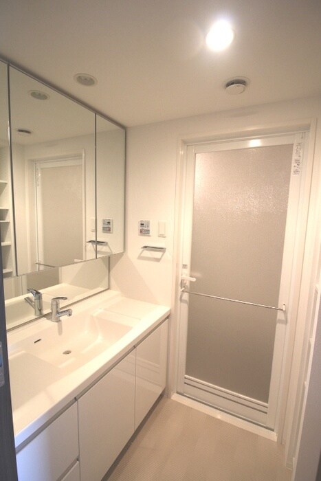 物件内観写真15　(洗面)