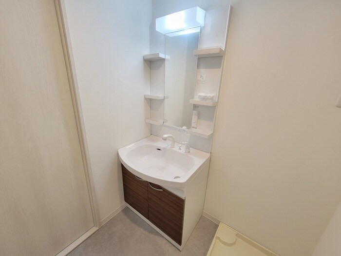 物件内観写真13　(洗面)