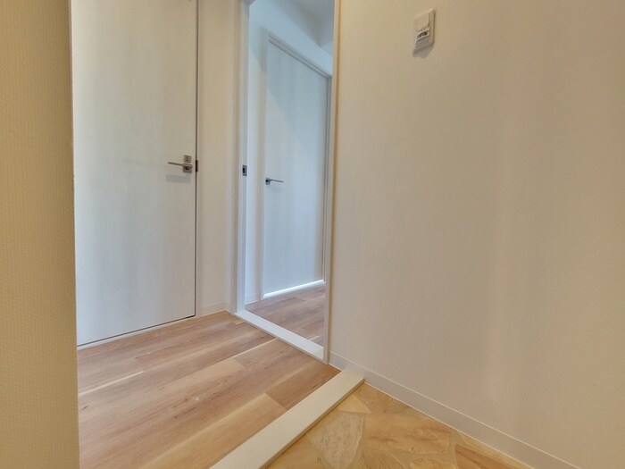 物件内観写真16　(廊下)