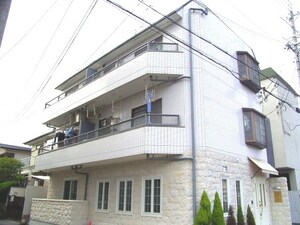 ルミエ－ル新伊丹外観写真