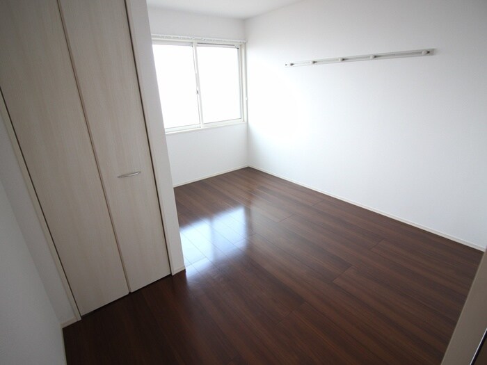 物件内観写真11　(居室)