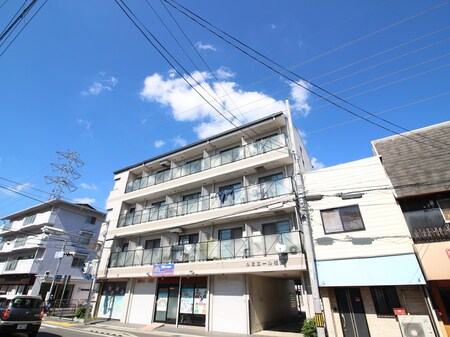 ルミエ－ル稲野外観写真