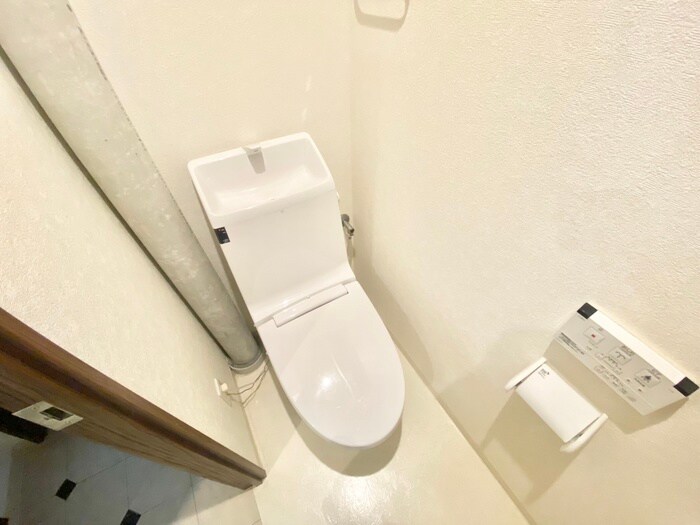 物件内観写真13　(トイレ)