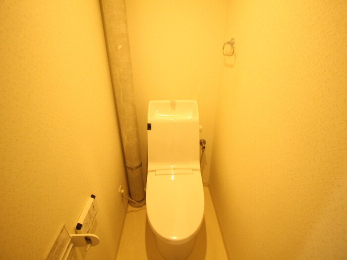 物件内観写真14　(トイレ)