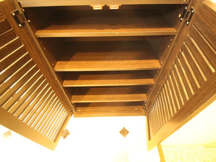 物件内観写真20　(靴箱)