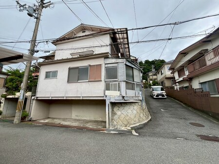 鈴蘭台東町2丁目戸建外観写真