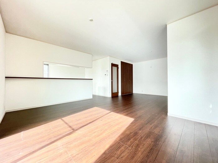 物件内観写真6　(居室)