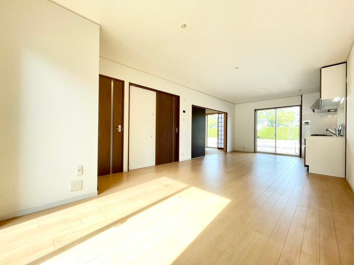 物件内観写真7　(居室)