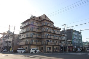 ラセーヌ桂外観写真