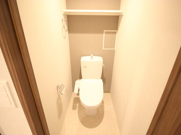 物件内観写真13　(トイレ)
