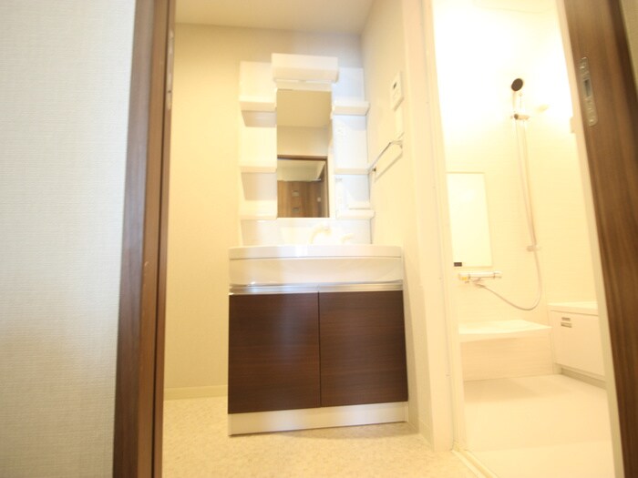 物件内観写真14　(洗面)