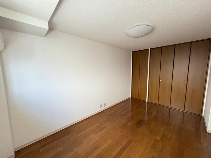 物件内観写真16　(居室)