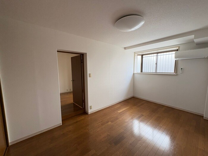 物件内観写真17　(居室)