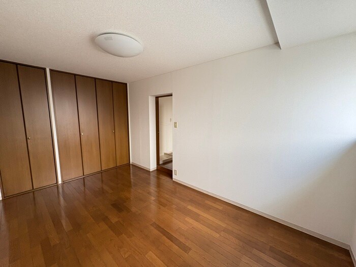 物件内観写真18　(居室)