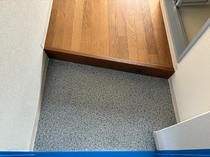 物件内観写真21　(玄関)